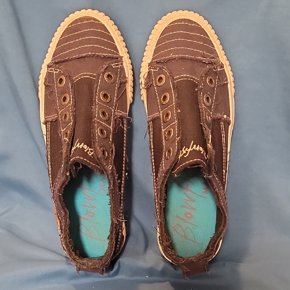 Blowfish Black Frayed Canvas Slip-Ons